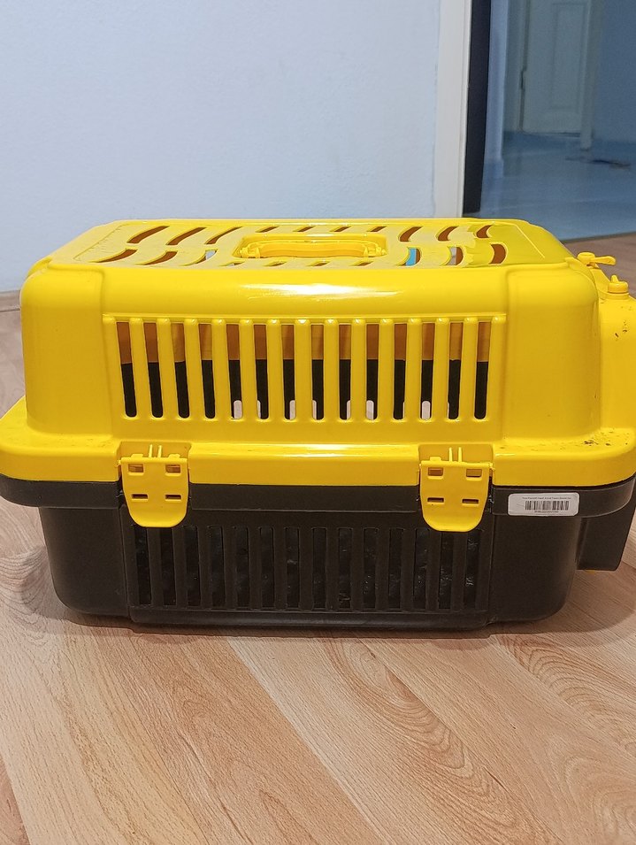 Sarı Renkli Taşınabilir Evcil Hayvan Taşıma Kabı - Görsel 2