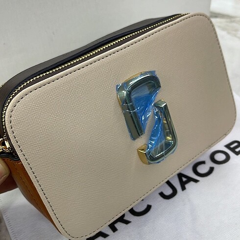 Marc by Marc Jacobs MARC JACOBS