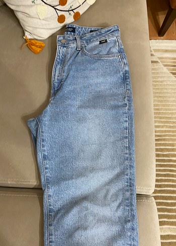 Pastel Mavi Rahat Kesim Kadın Jean