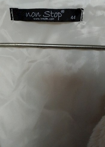 kadın   Beyaz Kürklü Nakışlı Bolero - Görsel 2