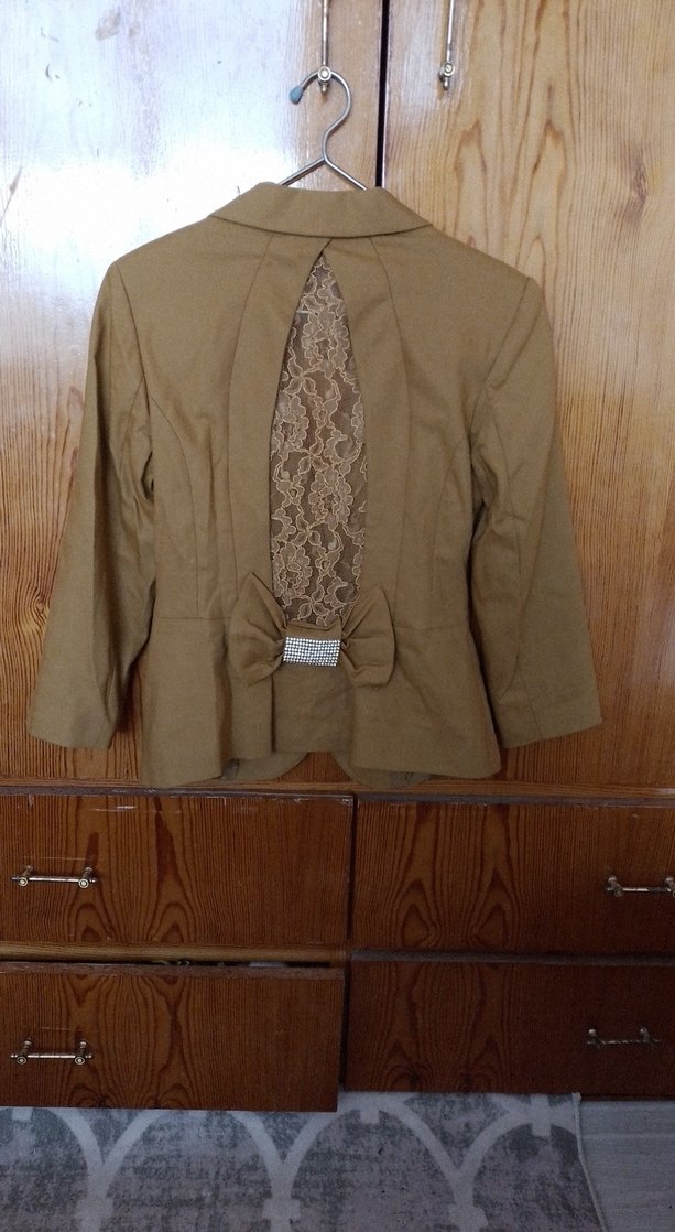 Bej Düğmeli Kadın Keten Blazer - Görsel 2