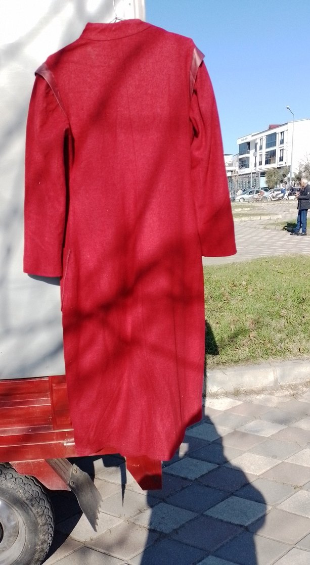 Kırmızı Fermuarlı Uzun Kadın Kaban - Görsel 2