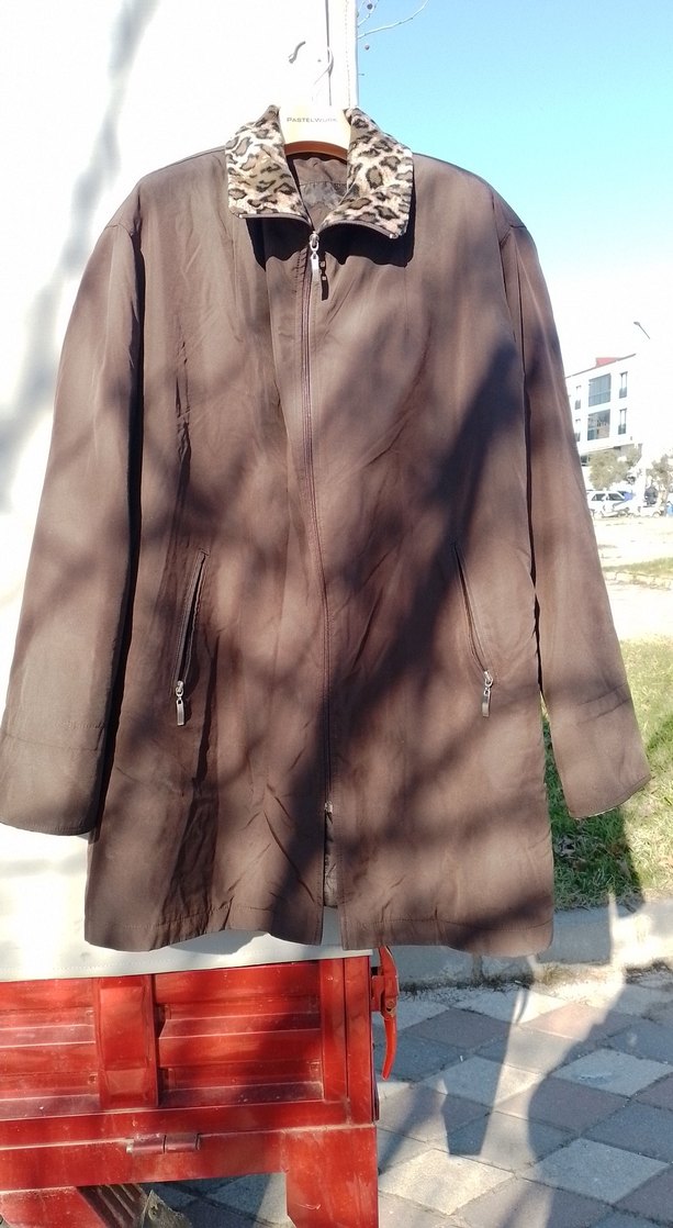 Drapeli Uzun Kahverengi  satan Kadın Ceket - Görsel 2