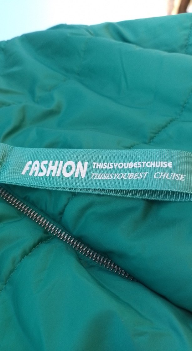 Parlak Yeşil Kısa Kadın Kışlık Mont - Görsel 2