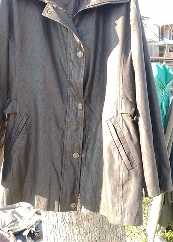 Düğmeli Kahverengi paraşüt kumaştan Kadın Ceket - Görsel 3