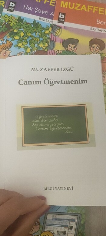 İlk okuma kitapları, muzaffer izgü