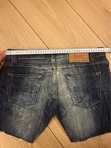 30 Beden LEVIS KOT ŞORT