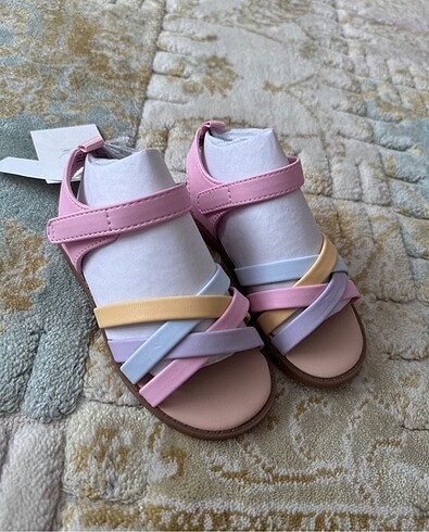 24 Beden çeşitli Renk H&M Renkli Şeritli Kız Çocuk Sandalet