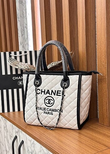 CHANEL XL 