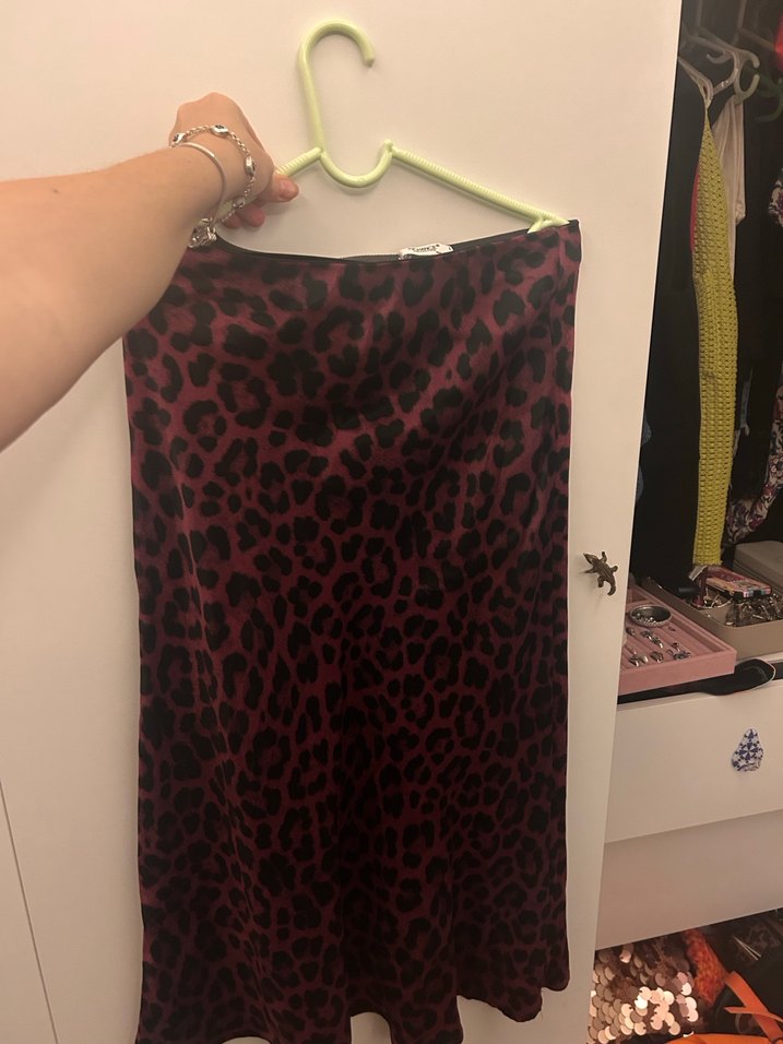 Bordo Leopar Desenli Drapeli Uzun Etek - Görsel 2