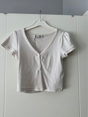 Beyaz tshirt