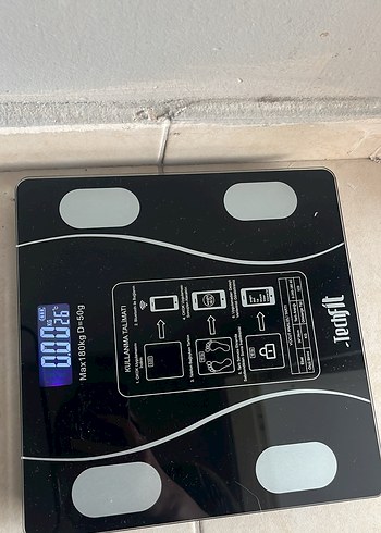 Dijital Tartı Siyah 180kg Kapasiteli