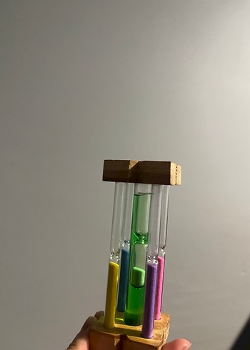 Renkli Kumlu Ahşap Kum Saati Oyuncak - Görsel 20