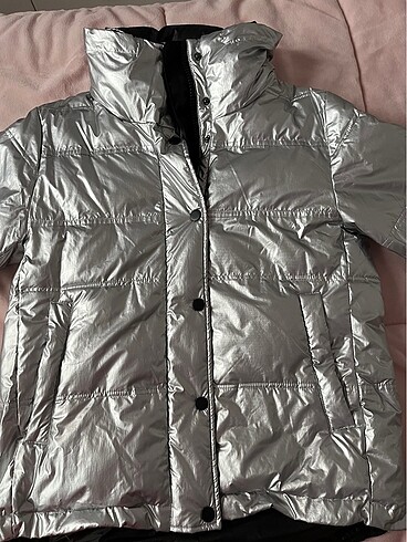 34 Beden Gümüş Twist mont