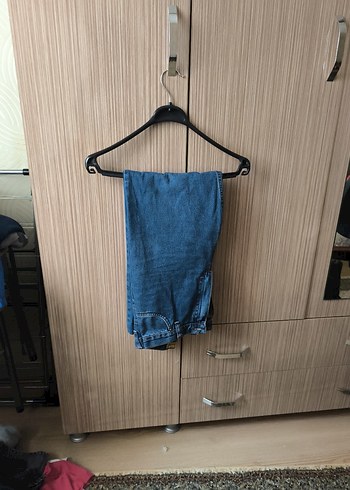 Kadın Mavi Midi Boy Bol Kesim Kot Pantolon