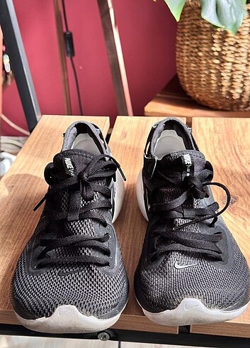 38 Beden Nike ayakkabi