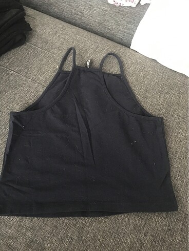 H&M S beden Askılı lacivert üst ve yanında S beden siyah üst