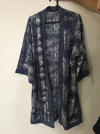 Mavi beyaz kimono