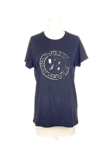 PreLoved T-shirt %70 İndirimli.