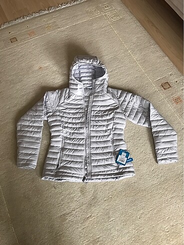 Columbia ısı yalıtımlı mont
