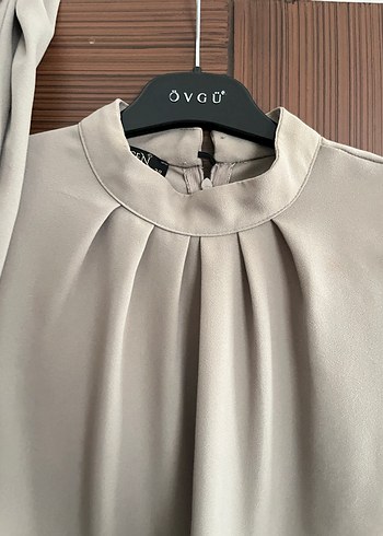 Bej Uzun Kollu
Tunik - Görsel 2