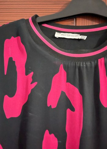 Uzun, Bol Kesim, Fırfırlı Kadın Elbise - Görsel 2