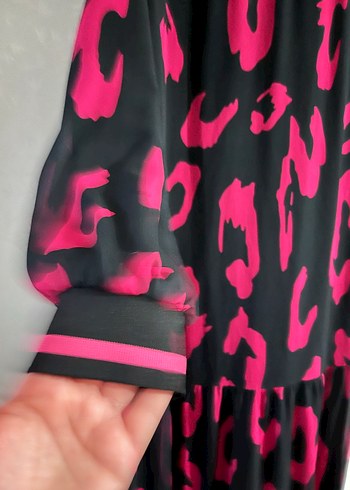 Uzun, Bol Kesim, Fırfırlı Kadın Elbise - Görsel 3