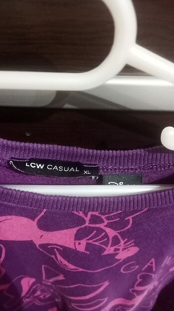 LC Waikiki LCW Disney sweatshirt
