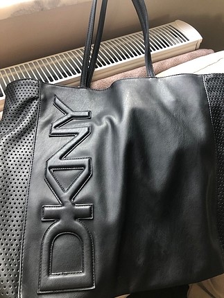 DKNY basic kol çantası
