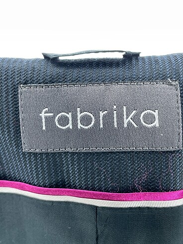 38 Beden lacivert Renk Fabrika Blazer %70 İndirimli.