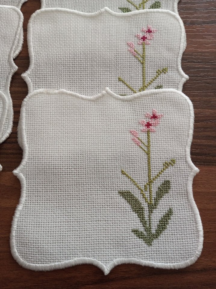 Vintage Nakışlı Keten Bardak Altlıkları - Görsel 2