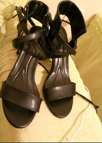 Bhr Kids Kadın Siyah Deri Stiletto Topuklu Ayakkabı