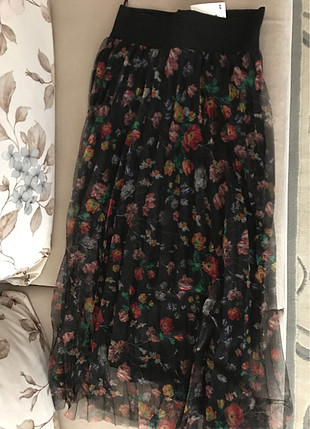 H&M Pliseli siyah etek