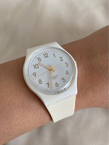 Beyaz Swatch Saat