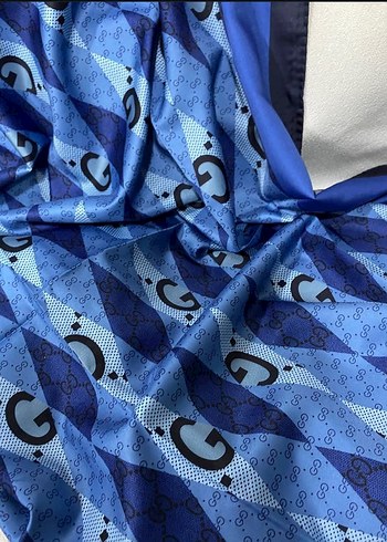 Beden Mavi Payetli Kadın Şal Gucci