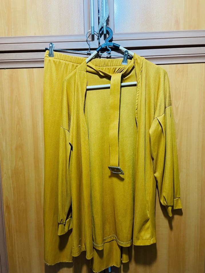 Sarı Uzun Kollu Salaş Kadın Hırka takım - Görsel 4