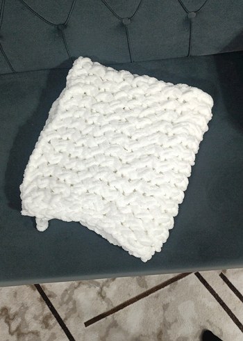 puffy Beyaz Örgü Çocuk Battaniyesi - Görsel 7