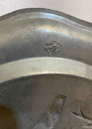 AV KÖPEĞİ / ZİNN DUVAR TABAĞI - Görsel 6