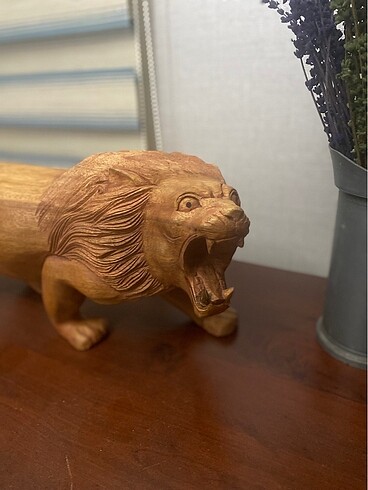 American Vintage ASLAN HEYKELİ