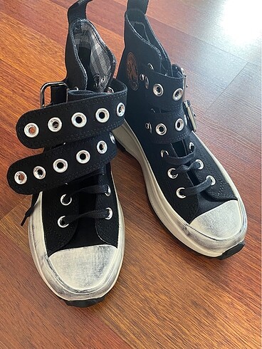 Converse