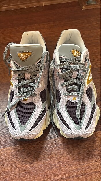 42.5 Beden NEW BALANCE 9060