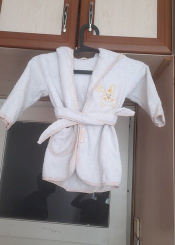Nakışlı Beyaz  Çocuk Bornoz - Görsel 3