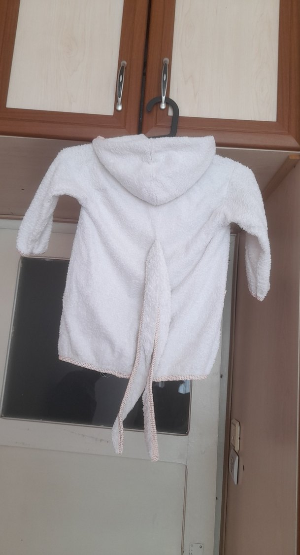 Nakışlı Beyaz  Çocuk Bornoz - Görsel 2