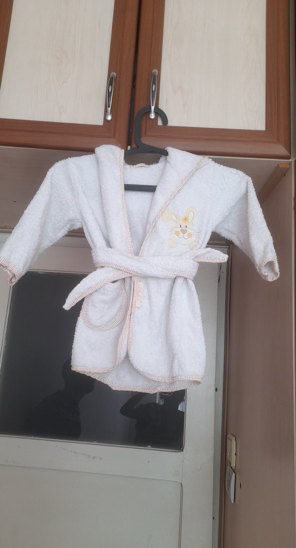 Nakışlı Beyaz  Çocuk Bornoz - Görsel 3
