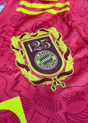 Adidas FC BAYERN MUNCHEN YENİ SEZON FORMASI