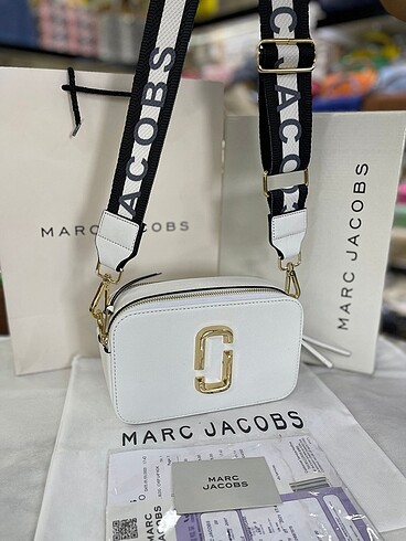 Marc by Marc Jacobs MARC JACOBS