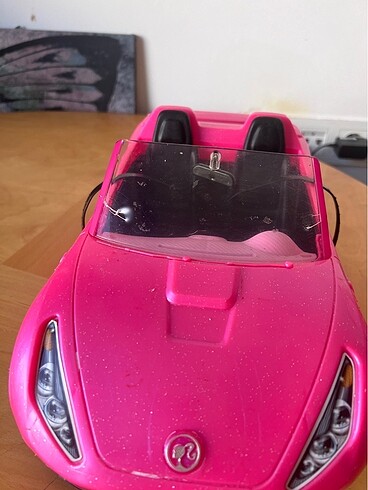 Beden Barbie araba