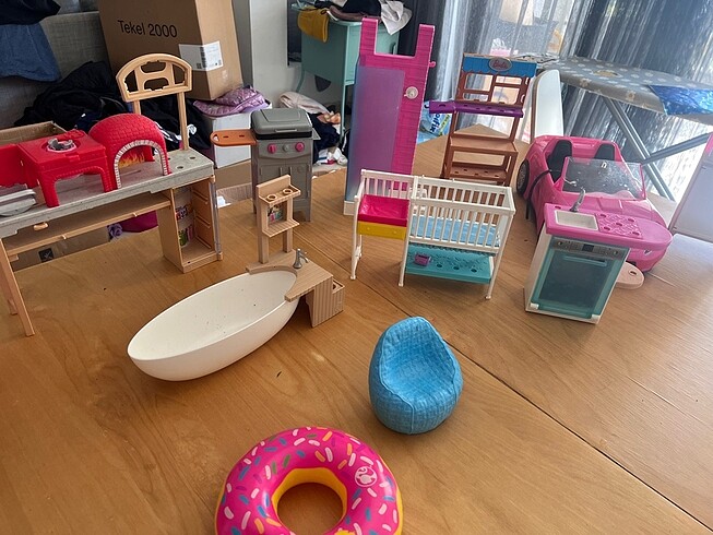 Beden Barbie mutfak banyo dolap aksesuar