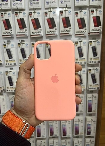 İphone 11 Logolu Lansman Kılıf