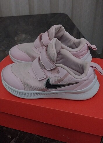 26 Beden Nike kiz cocuk spor ayakkabı
